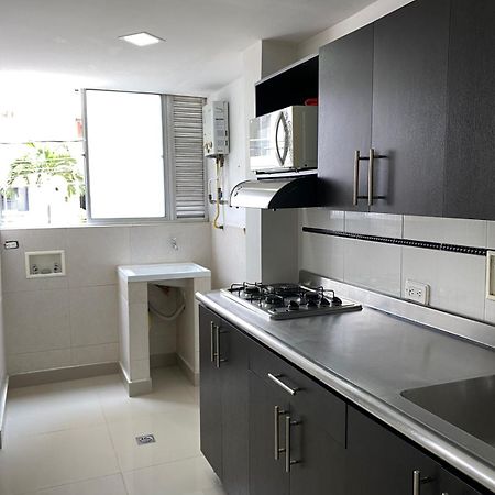 Apartaestudios Laureles Medellín Buitenkant foto