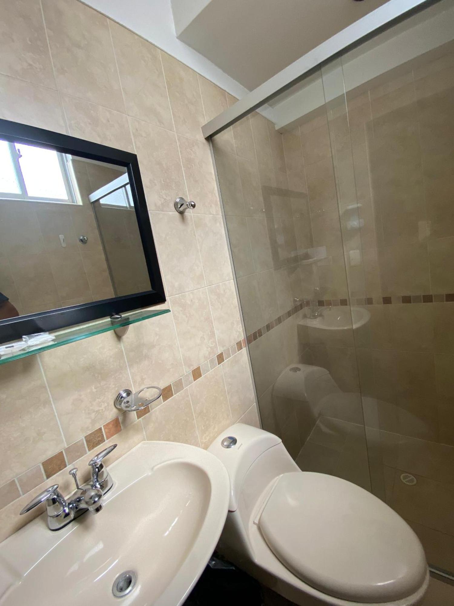 Apartaestudios Laureles Medellín Buitenkant foto