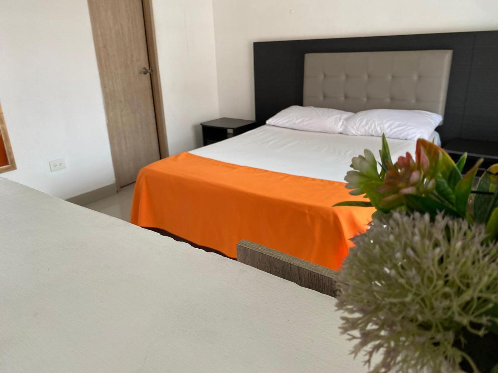 Apartaestudios Laureles Medellín Buitenkant foto
